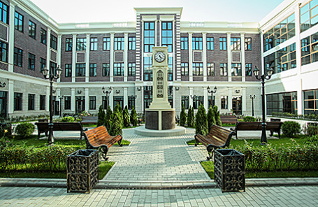 Клубный деловой центр Central Yard от STONE HEDGE.