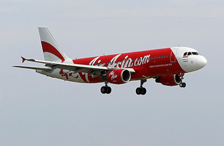 Самолет Airbus A320-200 компании AirAsia.