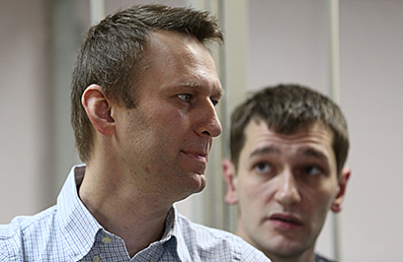Братья Алексей и Олег Навальные (слева направо).