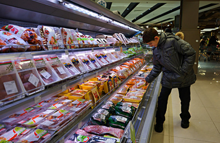 В одном из отделов в супермаркете «Азбука вкуса».