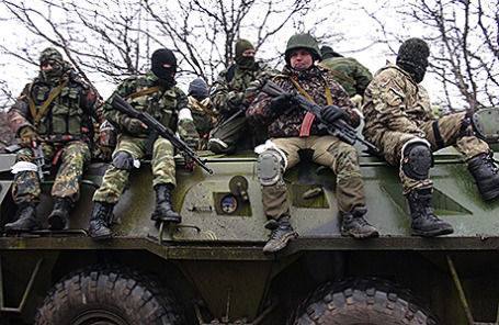 Бойцы армии ДНР на окраинах Углегорска, Донецкая область, Украина, 2 февраля 2015.
