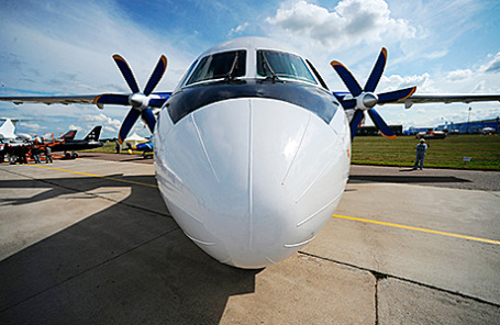 Самолет Ан-70.