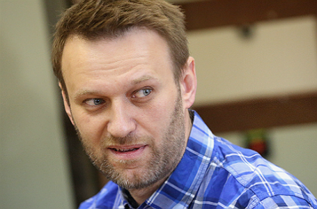 Оппозиционер Алексей Навальный во время заседания по рассмотрению вопроса об изменении условного срока на реальный в Люблинском суде.