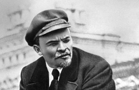 Владимир Ильич Ленин на параде войск Всевобуча в Москве, 1919 г.