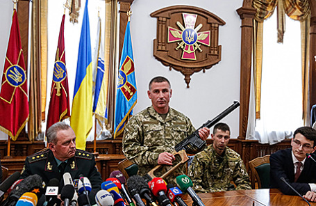 Пресс-конференция представителей СБУ и Генштаба Украины по поводу задержанных в Луганской области гражданах РФ.