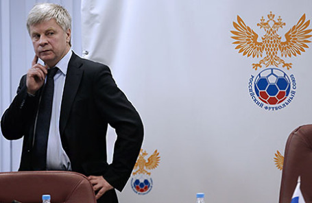 Николай Толстых.
