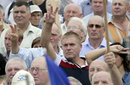 Протестующие в Кишиневе. 