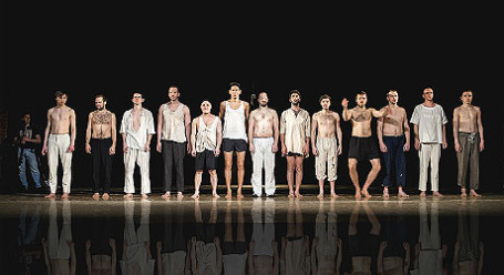 Спектакль «Кому на Руси жить хорошо». 