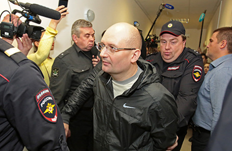 Управляющий АО «Заслон» Александр Горбунов (в центре).