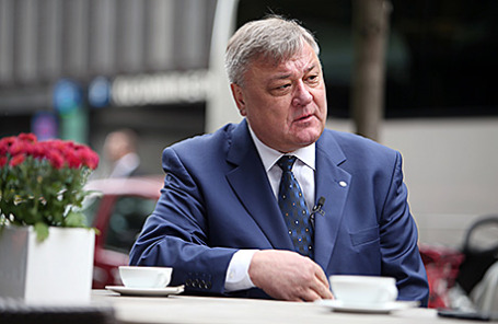 Старший вице-президент ОАО «РЖД» Валентин Гапанович.