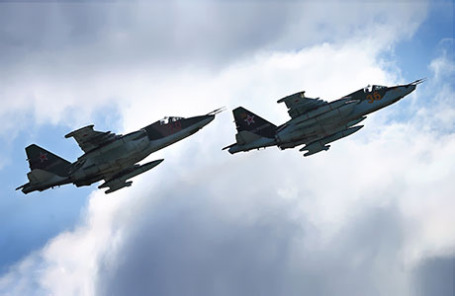 Штурмовики Су-25.