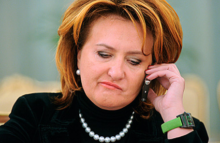 Елена Скрынник.