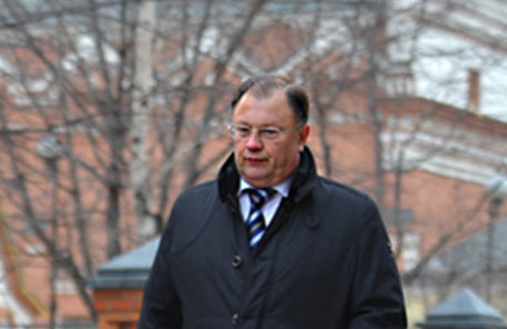 Виктор Фуер.
