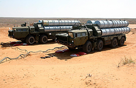 Зенитно-ракетный комплекс С-400.