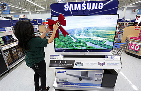 В магазине Walmart в Лос-Анджелесе, Калифорния, США.