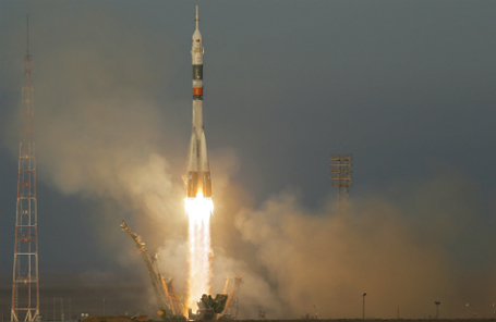 Запуск ракеты «Союз-ФГ» с пилотируемым кораблем «Союз ТМА-19М» на космодроме Байконур.