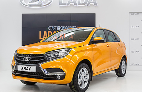 Lada XRay.