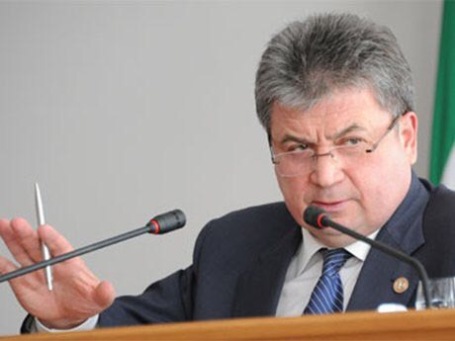 Геннадий Емельянов