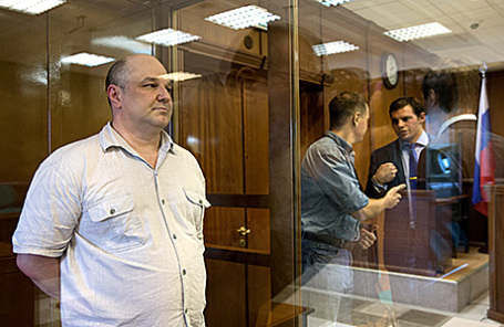 Бывший сотрудник ГРУ Геннадий Кравцов (слева).