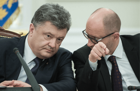 Президент Украины Петр Порошенко и премьер-министр Украины Арсений Яценюк (слева направо)