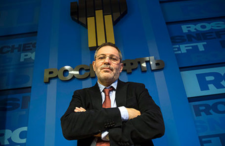 Директор департамента информации и рекламы корпорации «Роснефть» Михаил Леонтьев.