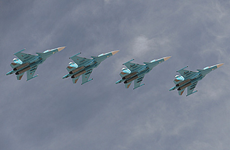 Бомбардировщики Су-34.
