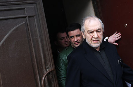 Предприниматель Левон Айрапетян (справа) .