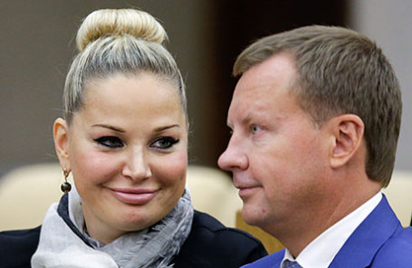 Член комитета Госдумы по культуре Мария Максакова и член комитета Госдумы по безопасности и противодействию коррупции Денис Вороненков.