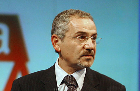 Савик Шустер.
