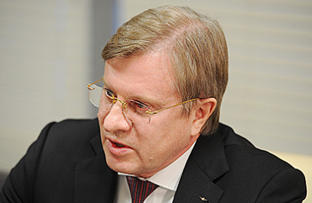 Виталий Савельев.