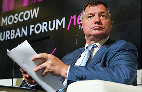 Заместитель мэра Москвы в правительстве Москвы по вопросам градостроительной политики и строительства Марат Хуснуллин на открывающей пленарной сессии в рамках Московского урбанистического форума.