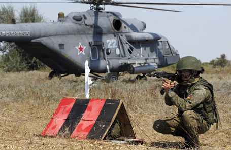 Тактико-специальные учения группировки войск Южного военного округа в Волгоградской области.