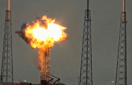 Ракета Falcon 9.