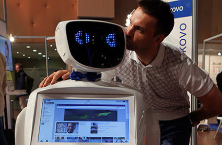 Робот Promobot.