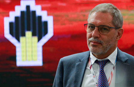 Вице-президент по PR в ОАО «НК «Роснефть» Михаил Леонтьев.