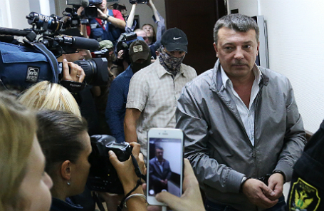 Михаил Максименко (справа).