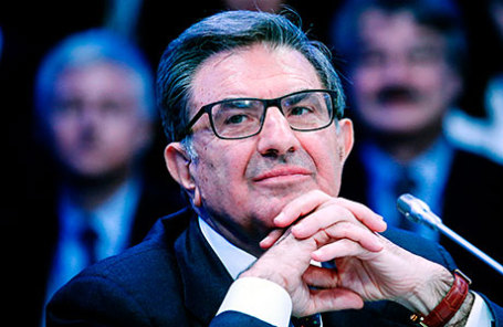 Председатель совета директоров Банка Интеза Антонио Фаллико.