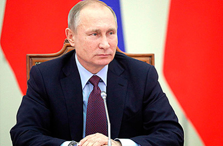 Президент России Владимир Путин на совместном заседании Совета по культуре и искусству и Совета по русскому языку, 2 декабря 2016.