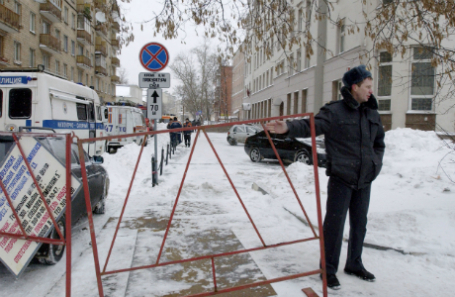 Оцепление возле Замоскворецкого суда г.Москвы
