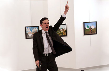Убийство посла Российской Федерации в Турции Андрея Карлова в Анкаре в декабре 2016 года.