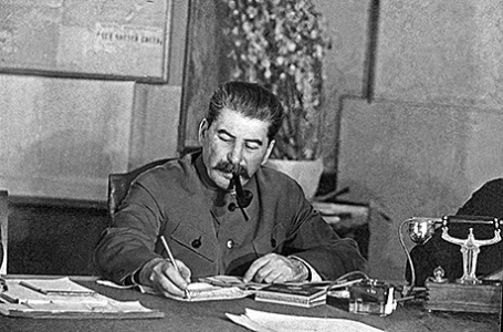 Иосиф Сталин.