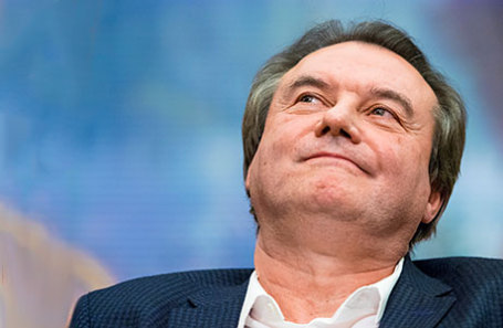 Режиссер Алексей Учитель.