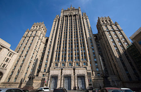 Здание министерства иностранных дел РФ на Смоленской площади.
