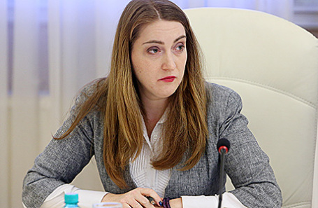Анна Анцелиович.