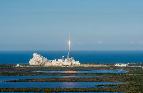 Компания SpaceX впервые в истории произвела повторный запуск ракеты.