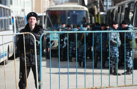Усиление мер безопасности в связи с несанкционированной акцией против коррупции.