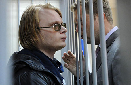 Преподаватель Дмитрий Богатов с адвокатом в Пресненском суде