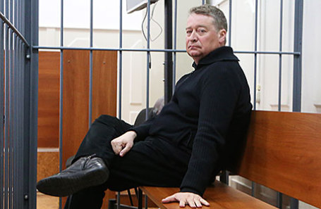 Бывший губернатор Республики Марий Эл Леонид Маркелов, обвиняемый в получении взятки в размере более 235 млн рублей, перед рассмотрением ходатайства об избрании меры пресечения в Басманном суде.