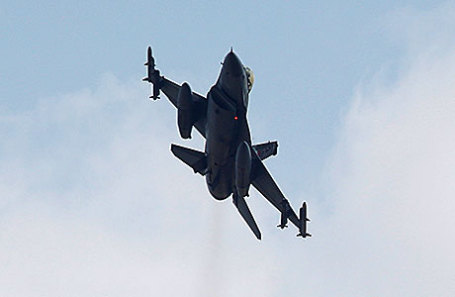 Истребитель F-16.
