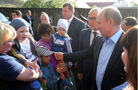 Рабочая поездка Владимира Путина в Удмуртию.